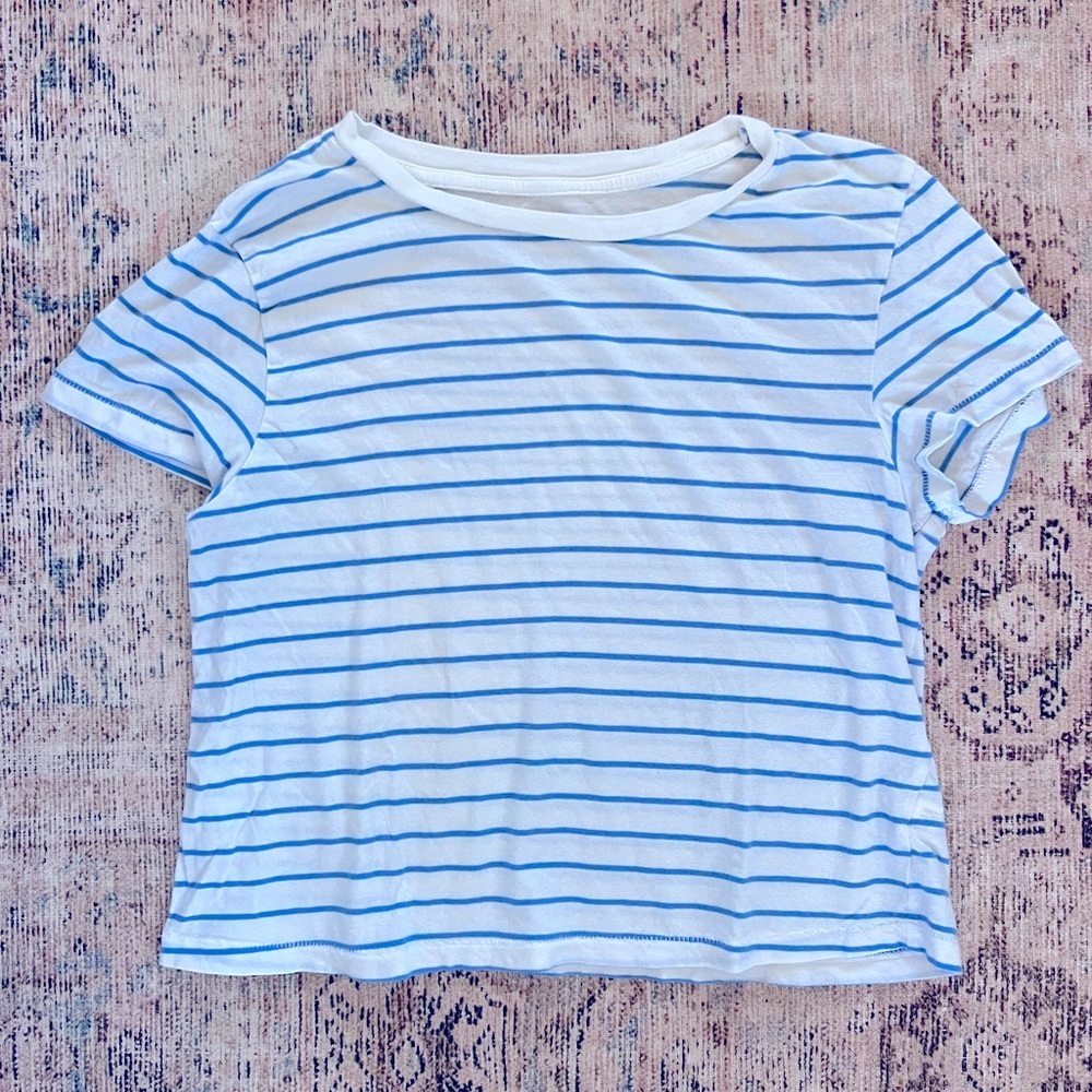 Universal Thread White and Blue Striped Tee